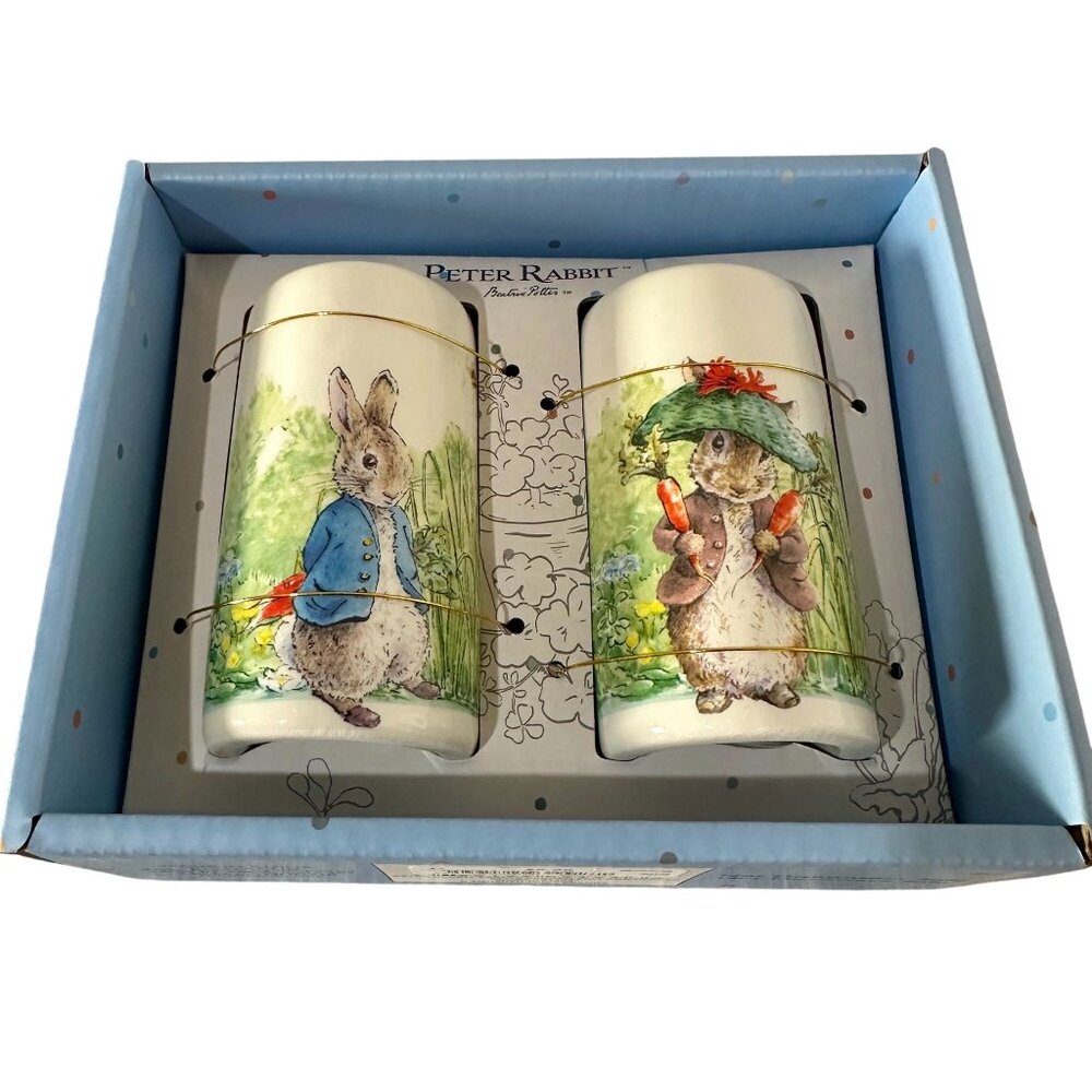 Beatrix Potter Peter Rabbit Ceramic Teapot Zrike Brands White 5" New